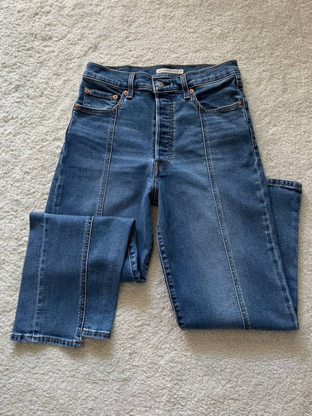 NWOT Levi’s Ribcage Straight Ankle High Rise Jeans Size 29/27